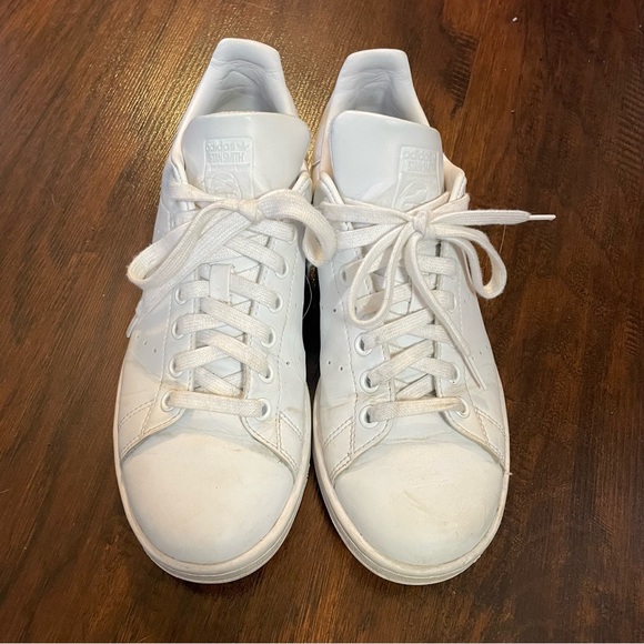Adidas Stan smith Sneakers - DONATING 5/14 - Picture 1 of 8